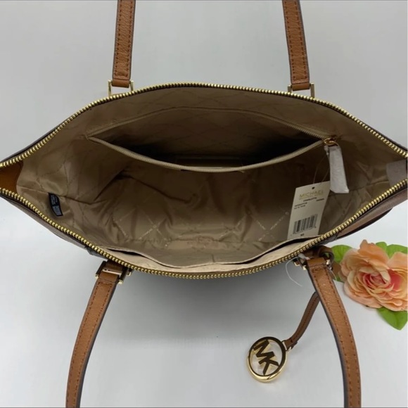 MICHAEL KORS CHARLOTTE LARGE TOP ZIP  Tote - Picture 8 of 12